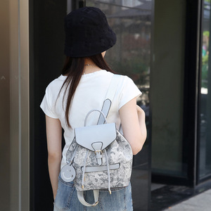 Sac à dos décontracté pour femme 2026, nouvelle collection été, style coréen tendance, en cuir souple, idéal pour les voyages et l'école - Product Image 4