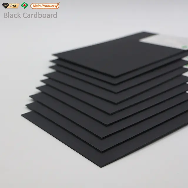700*1000mm 110gsm thẻ Đen giấy kraft đen cuộn