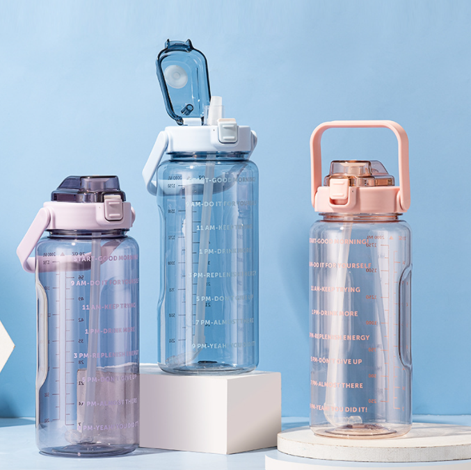 Large Capacity 2 Litre Plastic Sippy Cup for Kids - Eco-Friendly Drinking  Bottle with Straw Lid, Ideal for Sports & Outdoor Activities