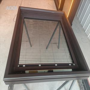 Dimensions et couleurs personnalisées Design moderne Fenêtres <span class=keywords><strong>de</strong></span> <span class=keywords><strong>toit</strong></span> suspendues en alliage d'aluminium et en verre avec ouverture automatique - Product Image 4