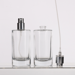 Luxury 50ml Cylinder Round Wooden Cap <strong>Purfum</strong> Spray <strong>Bottle</strong> 50 ml Empty Glass Perfume <strong>Bottle</strong> - Product Image 3