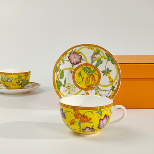Promotion Nordic Yellow Bone China Assiette à dîner et ensemble de dîner en porcelaine - Product Image 2