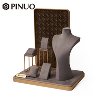PINUO Ensemble de présentoirs de luxe pour bijoux, avec écran en treillis doré, buste à collier en suède et support surélevé en métal, pour comptoir de magasin et vitrine