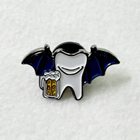 Fabricant de haute qualité personnalisé dessin animé arbre métal artisanat Badges si 1.5 "nickelé émail dur épinglettes pour sacs