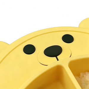 Assiette <span class=keywords><strong>pour</strong></span> enfant en <span class=keywords><strong>silicone</strong></span> de qualité alimentaire, imperméable, motif chien de dessin animé, personnalisable, vente en gros, <span class=keywords><strong>pour</strong></span> produits <span class=keywords><strong>pour</strong></span> enfants - Product Image 5
