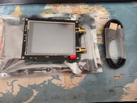 Module générateur de signal RF haute stabilité et faible bruit MAX2870 avec écran LCD, capteur de signal et carte testeur 23,5 MHz-6000 MHz