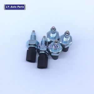 Thương hiệu mới đảo ngược ánh sáng chuyển đổi cho VW cho Bora cho amarok cho Bọ Cánh Cứng cho Golf OEM 02k945415d 02k945415e 02k945415g - Product Image 2