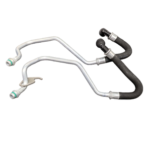 Tuyau de radiateur d'huile de transmission LR121386 3.0L AJ20D6 <span class=keywords><strong>Diesel</strong></span> modèle haut de gamme (<span class=keywords><strong>2021</strong></span>) pour Land <span class=keywords><strong>Rover</strong></span> <span class=keywords><strong>Range</strong></span> <span class=keywords><strong>Rover</strong></span> <span class=keywords><strong>Sport</strong></span> L494 (2013) - Product Image 1