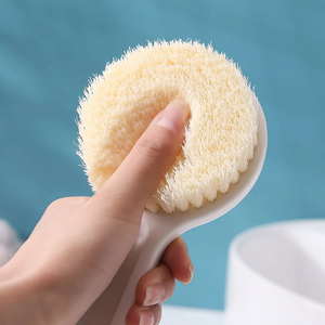 Zenidoo Brosse de bain moderne en plastique à long manche, poils doux, brosse corporelle pour salle de bain, exfoliant de dos, exfoliant de douche, tout usage - Product Image 3