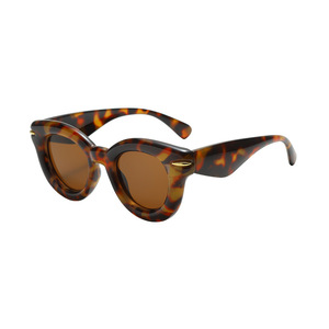 Lunettes de soleil œil de chat à monture intégrale UV400, mode féminine, protection solaire 2024 - Product Image 2