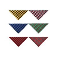 En gros Réglable Chien Écharpe Accessoires Pet Triangulaire Serviettes Classique À Carreaux Chien Lingettes chat et Chien Fournitures