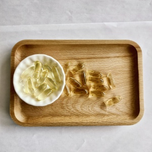Aoqi OEM ODM bổ sung NON-GMO <span class=keywords><strong>Omega</strong></span> 3 tinh khiết sâu dầu cá đại dương Softgel để bán - Product Image 1