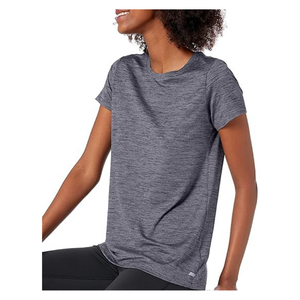 T-shirt de sport personnalisé pour femmes | Haut de sport à manches courtes et à séchage rapide avec tissu extensible dans les 4 sens pour le yoga, la gym et la course à pied - Product Image 3