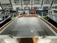 Nouveau Catamaran Familial de Luxe en Aluminium OEM 7,3m de Ponte, 2,46m de Console Centrale, Bateau de Pêche avec Moteur Hors-Bord à Essence, Durable et Grande Capacité de Charge