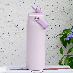 BPA Free 24oz Food Grade Stainless Steel Dust-proof Vacuum Flask Vacuum Insulated Travel <b>Bottle</b> for Camping Fishing - Product Image 1