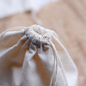 Sac à cordon en toile de coton recyclable personnalisé avec logo pour bougies, grand sac réutilisable pour bijoux et accessoires capillaires, imprimé offset - Product Image 3