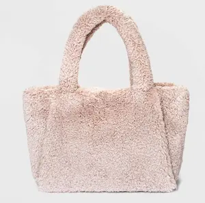 Faux fur Tote Bag in a soft feel and look for winter
