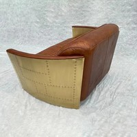 Fauteuil aviateur en cuir vieilli marron rétro avec cadre en bois sur mesure fabriqué en usine
