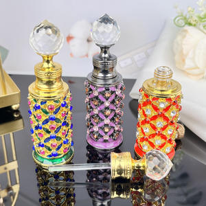 Flacon de parfum rechargeable en verre doré sculpté <span class=keywords><strong>creux</strong></span> de style victorien de 12 ml, idéal pour les voyages et comme cadeau - Product Image 2