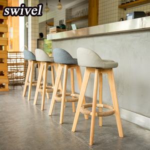 Silla Taburete de <span class=keywords><strong>Bar</strong></span> Giratoria de Madera para Isla de Cocina, Restaurante o Pub Estilo Nórdico con Tela de Lino para Mostrador Alto - Product Image 4