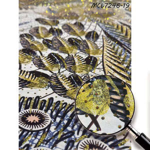 <span class=keywords><strong>Tissu</strong></span> Africain Super Pailleté en Coton 100% Fait Main avec Impression Poudre Dorée Nouvelle Arrivée Dentelle Dorée Cirée - Product Image 4