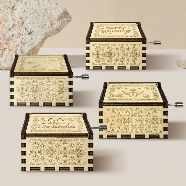 Wholesale Customized Retro Wooden Music Boxes Multiple Themed Hand Crank DIY Table Decorative Crafts