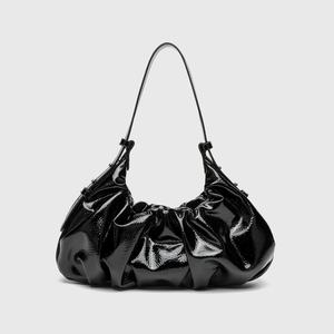 תיק כתף אופנתי חדש לסיטונאות לשנת <span class=keywords><strong>2026</strong></span>, תיק הובו עם רצועה מתכווננת, עשוי מעור PU רך לנשים - Product Image 1