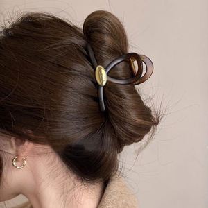 Pince à cheveux torsadée en écaille de tortue faite à la main avec logo, élégante, pour l'arrière de la tête, accessoires capillaires pour femmes, <span class=keywords><strong>coiffure</strong></span> quotidienne - Product Image 3