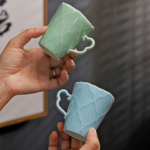 Tasse à eau en céramique en forme de pétale, couleur unie, réutilisable, pour café, usage domestique - Product Image 1