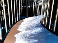 Écran de sol LED interactif Vishow5.0 d'intérieur P2.976 à détection de gravité, luminosité 1500 cd, garantie 2 ans, résolution 84x84