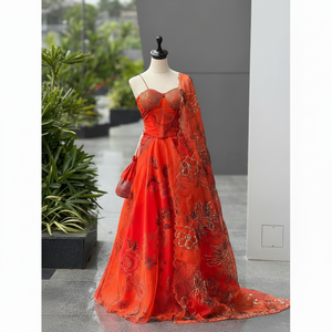 Ropa de fiesta bordada Lehenga Choli para vestidos de graduación con trabajo de secuencia - Product Image 1