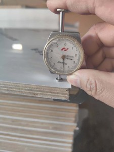 18Mm Độ Bóng Cao <span class=keywords><strong>Acrylic</strong></span> Pet Bề Mặt Bóng Ván <span class=keywords><strong>MDF</strong></span> Tấm Cùng Một Màu Melamine Trên Mặt Sau Pet <span class=keywords><strong>MDF</strong></span> Bảng - Product Image 4