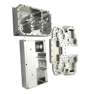 Module de communication en cuivre et acier inoxydable de précision pour fraisage CNC, dissipation thermique, fabriqué par la meilleure usine de Dongguan - Product Image 1