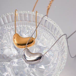 Collar con Colgante de <span class=keywords><strong>Corazón</strong></span> <span class=keywords><strong>Grueso</strong></span> para Mujer, Acero Inoxidable Impermeable, Sin Deslustre, Joyería de Diseño - Product Image 1