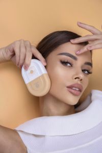 واقي شمسي ملون متعدد الدفاع من Eestelin SPF100 PA + + - Product Image 4