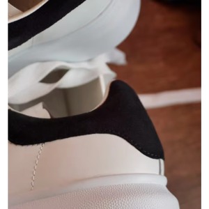 Zapatillas Retro Transpirables con Logotipo Personalizado OEM para Hombre, Ligeras, con Cordones, para Skateboard y Caminar, Antideslizantes, con Parte Superior de Cuero Patentado - Product Image 5