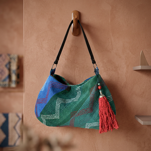 Sac à bandoulière Kantha brodé Sari - Product Image 2