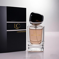 Flacon de parfum carré en verre haut de gamme personnalisé, flacon d'huile essentielle avec boîte, flacon vide pour marque, vente en gros, fabricant