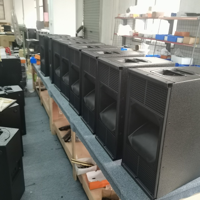 Dual 10 Inch 2 Ways Passive Active Line Array Speaker Professional Audio Sound System Outdoor Speakers