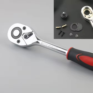 <span class=keywords><strong>Kit</strong></span> d'outils <span class=keywords><strong>de</strong></span> <span class=keywords><strong>réparation</strong></span> <span class=keywords><strong>de</strong></span> <span class=keywords><strong>vélo</strong></span> multifonction 46 pièces en acier au chrome-vanadium à prix abordable avec clé dynamométrique à cliquet et douilles <span class=keywords><strong>de</strong></span> 1/4 <span class=keywords><strong>de</strong></span> pouce - Product Image 4