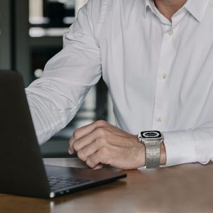 Keepwin qualità superiore di grado II in titanio orologio da polso <span class=keywords><strong>Ultra</strong></span> 1 2 fascia durevole chiusura a bottone per Apple iWatch 9 8 7 6 5 4 3 2 1 - Product Image 4