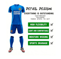Jersey Sepak Bola Kustom Seragam Sepak Bola Cetak Logo Bahan Bernapas 100% Poliester Celana Pendek Cepat Kering