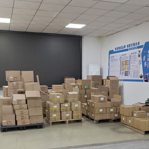 Высококачественный позолоченный клеммный блок 4-контактный Латунный разъем клеммы для печатной платы - Product Image 4