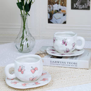 Tasses et soucoupes à café en céramique pour le thé de l'après-midi, motif papillon peint à la main, créatif - Product Image 5