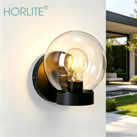 Lampe murale extérieure décorative en verre sphérique transparent avec base en ABS noir et blanc, E27, pour porche, cour, villa