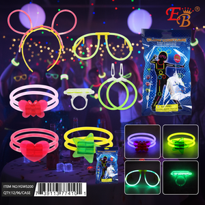 Set de Disfraces que Brillan en la Oscuridad, 150 Piezas, 96 Unidades por Caja, Modelo YGW5200, para Fiestas - Product Image 3