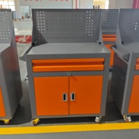 Chariot de rangement roulant robuste en acier pour atelier industriel 91x49x141cm avec serrure numérique et capacité de charge de 300KG OEM/ODM/OBM