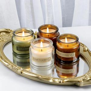 Bougie parfumée élégante en cire de soja dans des pots en verre avec parfum floral pour la décoration de la maison - Product Image 1