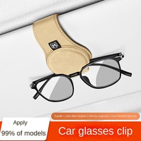 Clip magnétique pour lunettes de soleil en cuir de luxe multifonctionnel populaire pour voiture Pare-soleil Rangement portable pour lunettes de soleil Clip pour carte