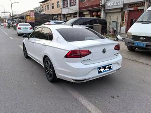 Voiture d'occasion Volkswagen Lamando 280TSI berline compacte 1.4T essence 5 places automatique 2022 - Product Image 6